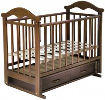 Детская кроватка Солнышко-4 с поперечным маятниковым механизмом, 3 уровнями ложа и съемной, регулируемой стенкой; цвет вишня
