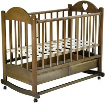 Детская кроватка Таисия-2 с ящиком для вещей, 3 положениями спального места, колесами и качалкой; цвет орех